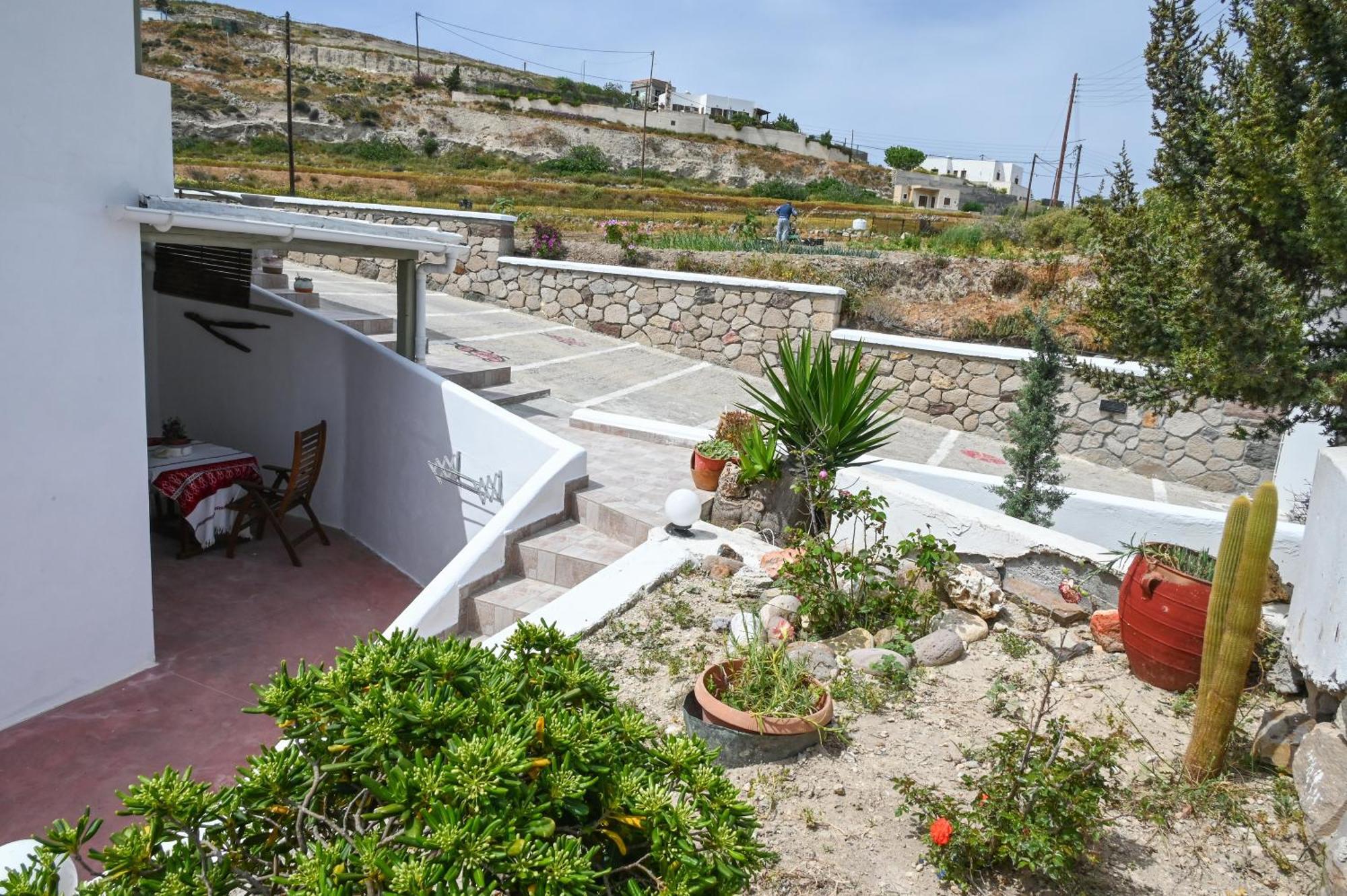 Navis Triovasalos